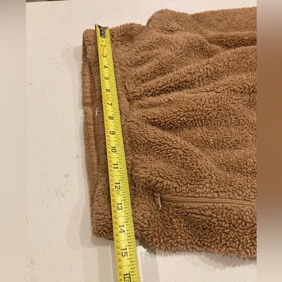 Aerie Teddy Fluffy Camel Tan Pull On Jogger Pants Zipper Pockets Size Medium - Picture 8 of 10